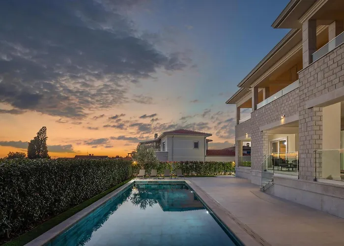 Beautiful In Vabriga Hébergement de vacances *